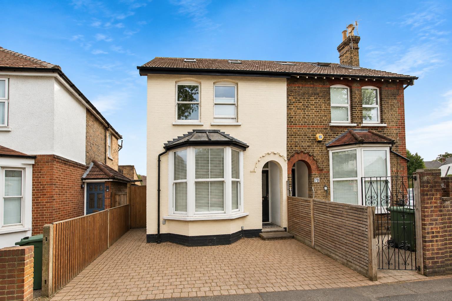 4 bed property in Westmead road, Sutton